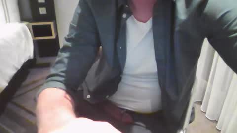 Snapshot of steiferpimmel chatting on September 2025 08:42:01 PM steiferpimmel online show from September 2025 08:42:01 PM