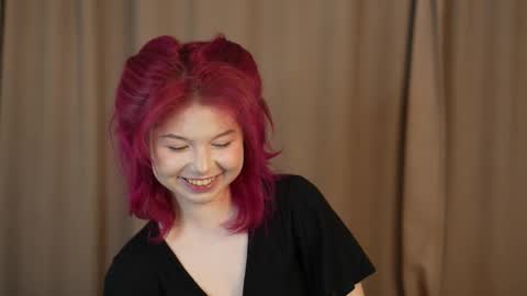 Stella online show from October 2025 12:44:01 AM