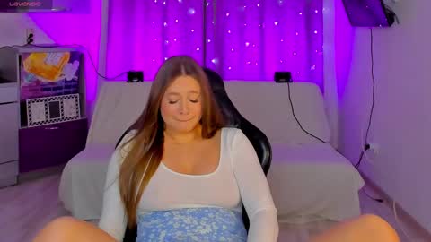 Stella online show from January 2025 10:23:01 PM