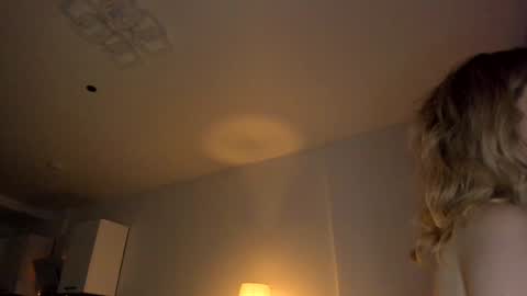 Asella online show from January 2025 01:16:02 PM