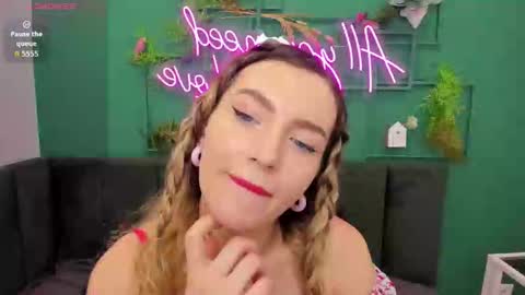 Stella online show from March 2026 01:42:01 AM