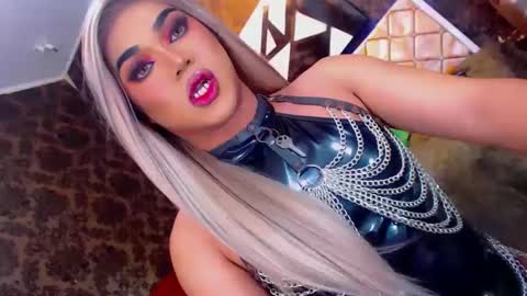 Snapshot of stellagrayts chatting on January 2025 12:41:02 PM CALL ME STELLA online show from January 2025 12:41:02 PM