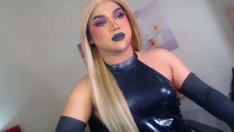 Snapshot of stellagrayts chatting on September 2025 10:37:01 AM CALL ME STELLA online show from September 2025 10:37:01 AM