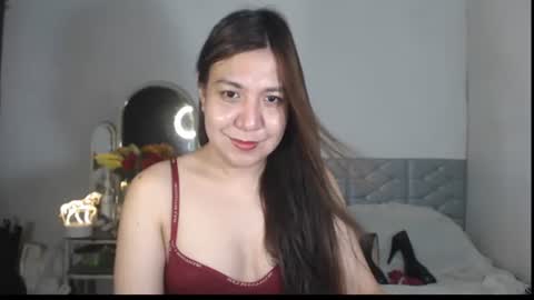 Snapshot of stellahugets chatting on October 2025 04:30:02 PM Stella online show from October 2025 04:30:02 PM