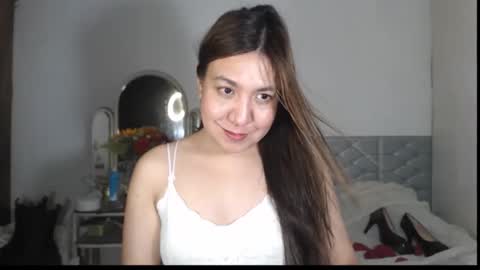 Snapshot of stellahugets chatting on November 2025 08:55:01 PM Stella online show from November 2025 08:55:01 PM