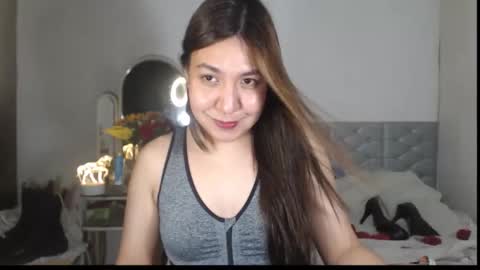 Snapshot of stellahugets chatting on November 2025 09:07:01 PM Stella online show from November 2025 09:07:01 PM