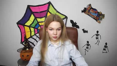 stellalights online show from October 2025 12:16:01 PM