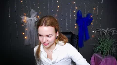 stellalights online show from December 2025 07:24:01 AM