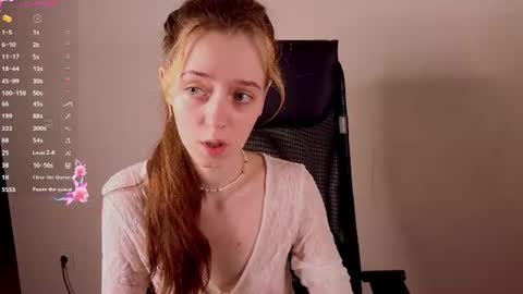 Snapshot of stellamontis chatting on July 2026 05:04:01 AM Stella online show from July 2026 05:04:01 AM