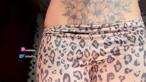 stellart_ online show from October 2025 04:45:01 AM