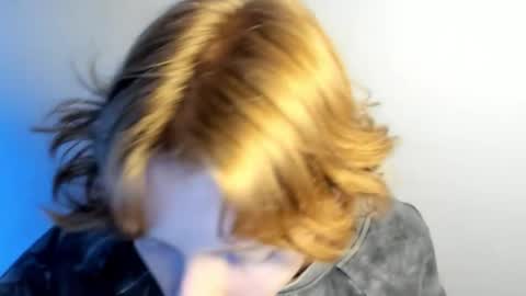 S T E L L A online show from January 2026 06:21:02 PM