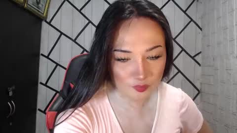 Stellaven online show from November 2025 02:35:01 AM