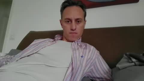 sten015 online show from January 2025 11:58:02 AM