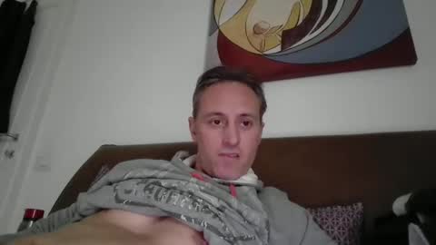 sten015 online show from January 2025 01:52:01 PM