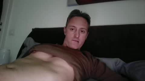 sten015 online show from March 2025 03:07:02 PM