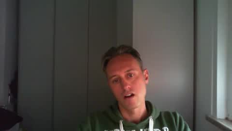 sten015 online show from October 2025 03:27:01 PM