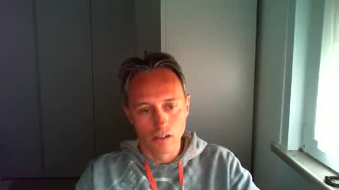 sten015 online show from May 2026 04:04:02 PM