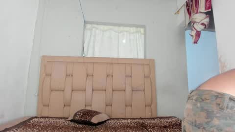 Stepcouple   online show from January 2025 09:07:01 PM