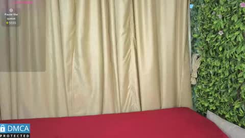 Stepha online show from October 2025 11:10:01 AM