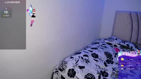 Emma online show from December 2024 07:47:01 PM