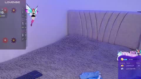 Emma online show from December 2024 06:52:02 PM