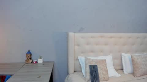 Stephane Rouss online show from October 2025 07:47:01 PM