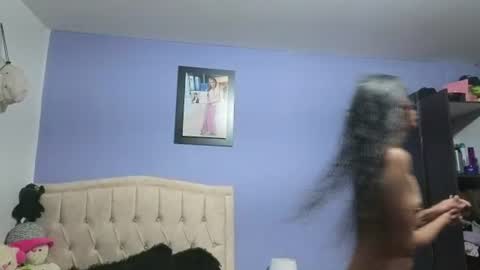 Snapshot of stephania_t chatting on July 2026 02:23:02 PM Stephania online show from July 2026 02:23:02 PM