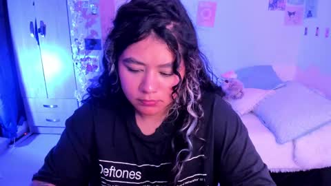 Stephanie  online show from February 2025 03:33:02 AM