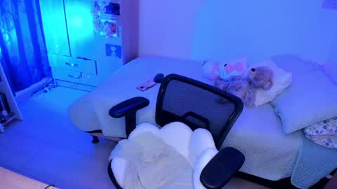 Stephanie  online show from March 2025 01:23:01 AM