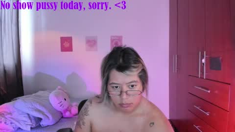 Stephanie  online show from September 2025 07:58:02 PM