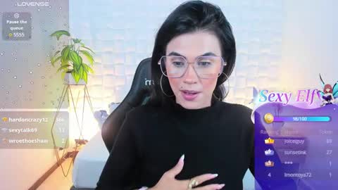 S T E P H A N Y A online show from January 2025 05:54:02 AM