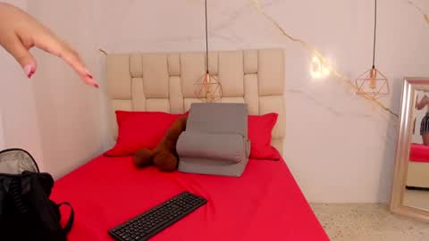 Stefanny online show from January 2025 09:46:02 PM