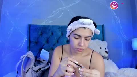 Stefanny online show from April 2026 02:00:02 AM