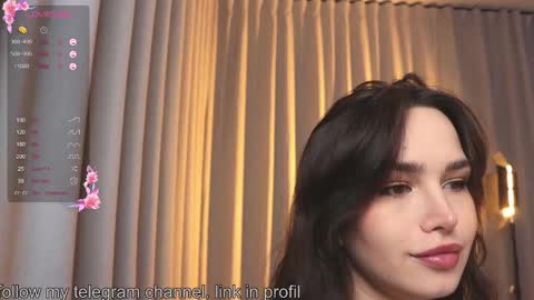 Snapshot of stephaweb chatting on December 2025 08:26:01 PM Anna online show from December 2025 08:26:01 PM