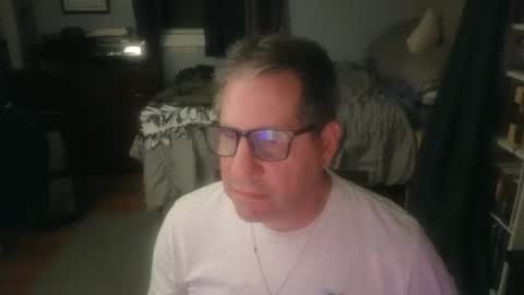 stephenhal9 online show from April 2026 03:48:02 AM