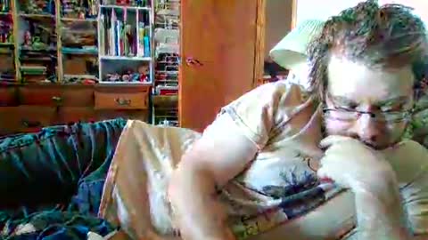 Ian23602 online show from September 2025 07:05:01 PM