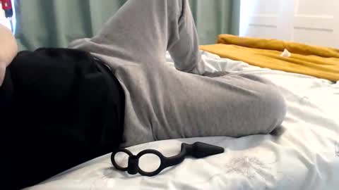 stevebate222 online show from September 2025 09:32:02 AM