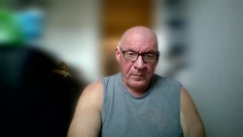 Snapshot of stevejons47 chatting on February 2025 04:46:01 PM stevejons47 online show from February 2025 04:46:01 PM