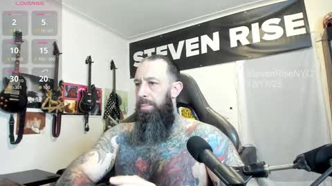 StevenRiseNYC online show from December 2025 12:22:02 PM