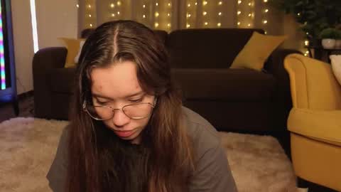 Candy online show from November 2025 06:06:01 PM