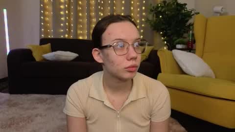 Candy online show from November 2025 06:04:02 PM