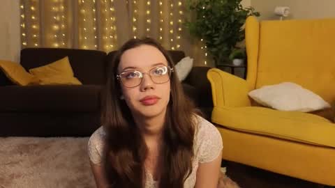 Candy online show from November 2025 07:08:02 PM