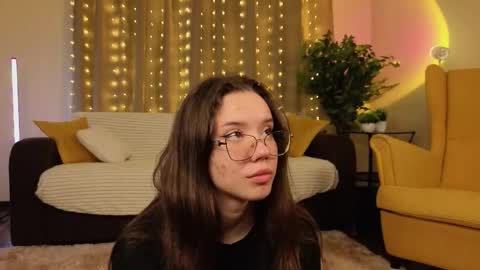 Candy online show from November 2025 06:07:02 PM