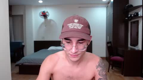 Alex   online show from January 2025 02:46:02 PM