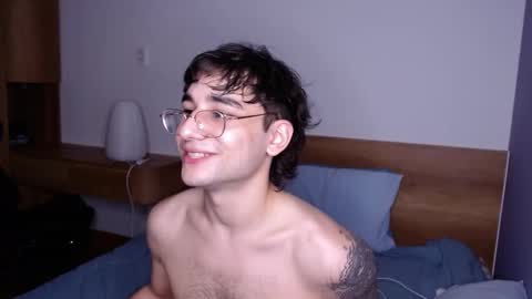 Alex   online show from February 2026 04:07:02 PM