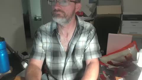 SteveTheTigerr online show from January 2025 10:34:02 PM