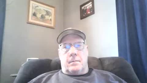 bobby online show from September 2025 03:38:01 PM