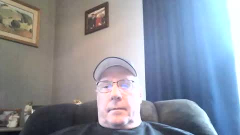 bobby online show from February 2026 04:21:02 PM