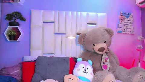 Steisee Reyes online show from September 2025 07:57:02 AM