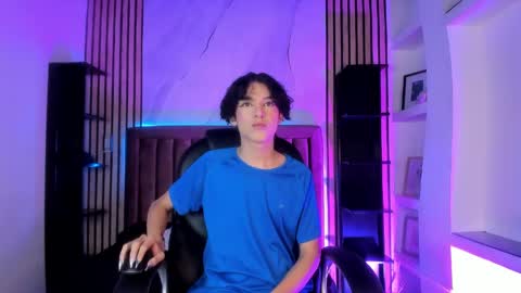 Snapshot of sthepanodimonaco chatting on May 2026 03:47:02 AM Sthepano online show from May 2026 03:47:02 AM